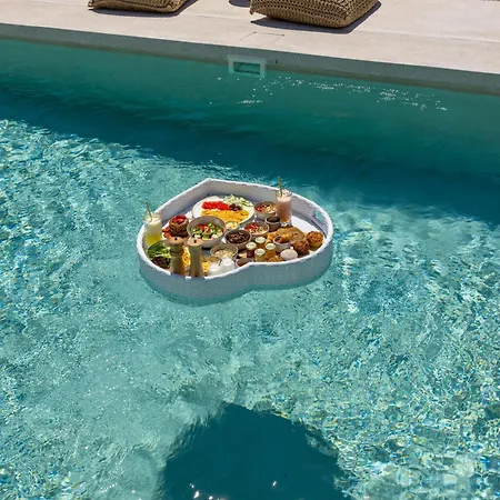 Cocopalm Naxos Aparthotel
