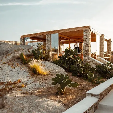 شقة فندقية Cocopalm Naxos 4*