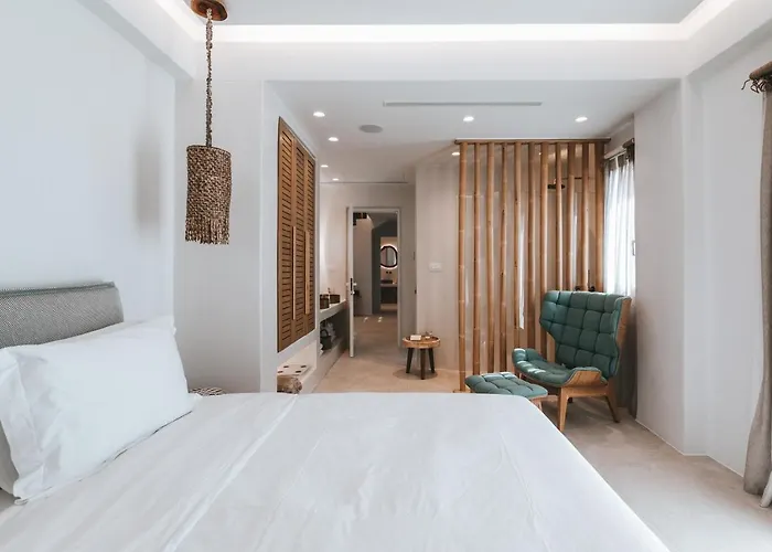 Cocopalm Naxos Aparthotel 4*